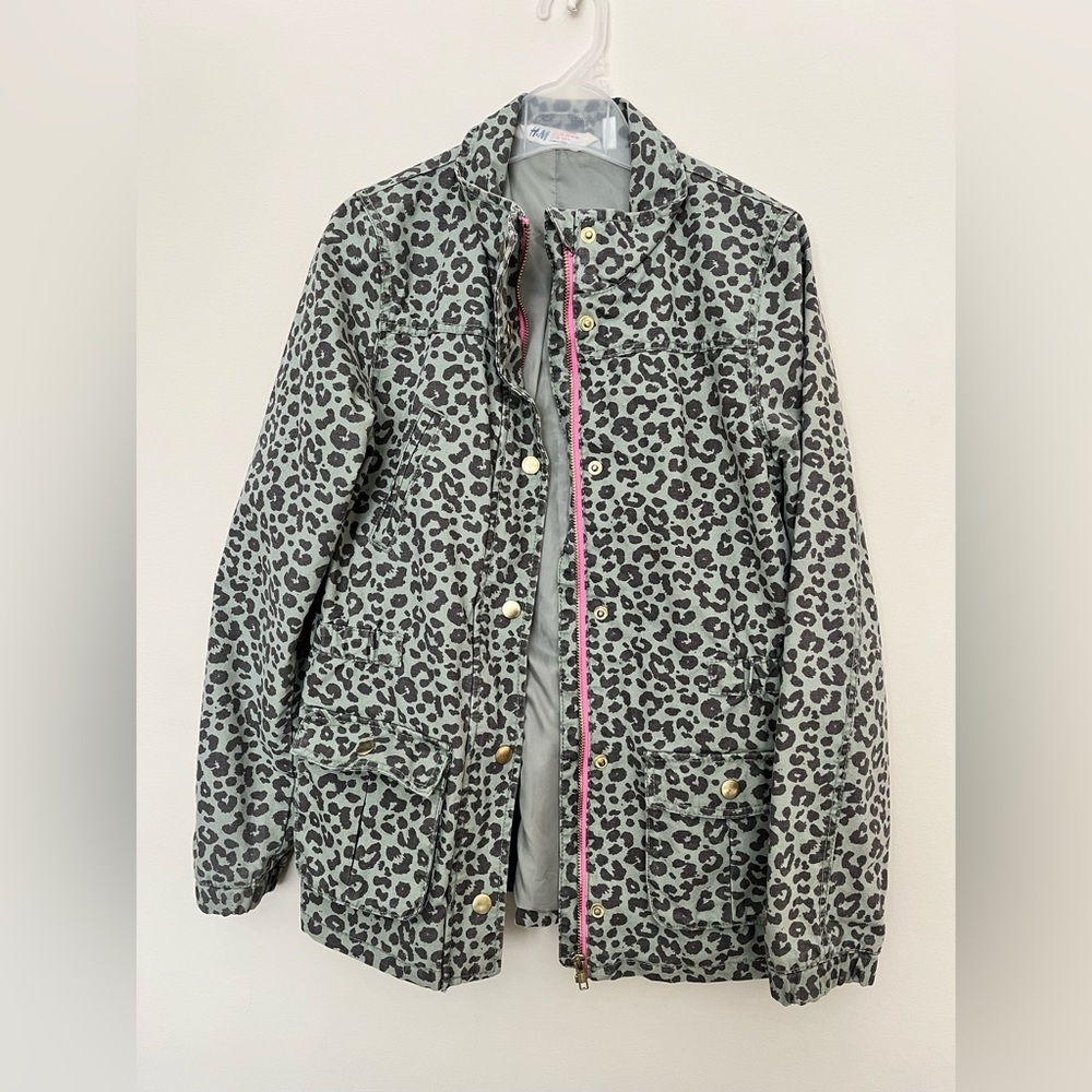 H&M spring jacket for 12-13 yo in EUC